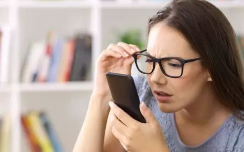 面对电脑如何保护眼睛?常对电脑怎么保护眼睛