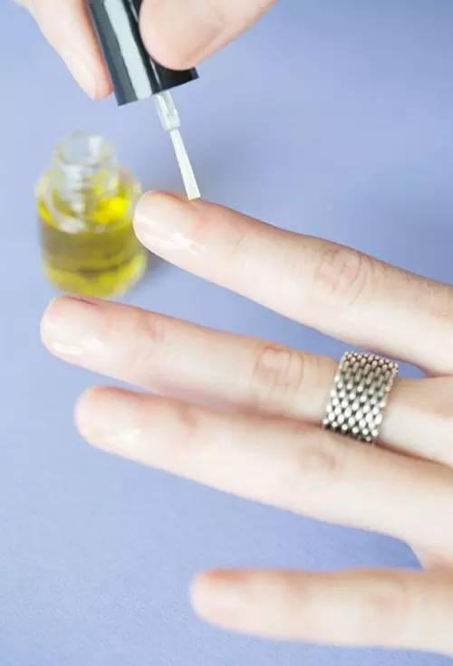 甲油胶?甲油胶对身体危害大吗