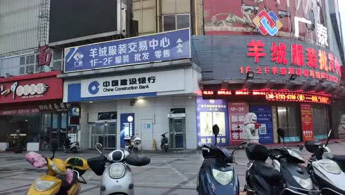 浙江海宁皮草?海宁皮草工厂店直播