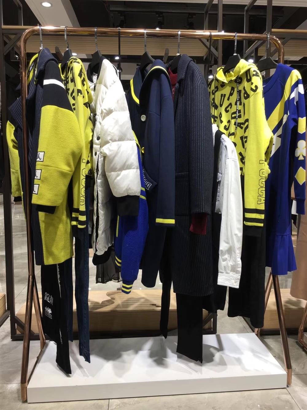 铝合金内倒把手怎么调？（铝合金拉手）