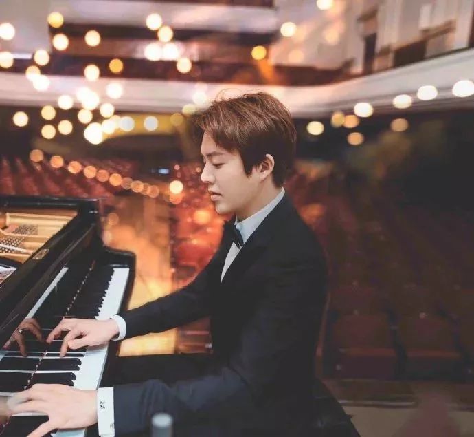 三星gt-n7102是什么版本？（三星n7102报价）