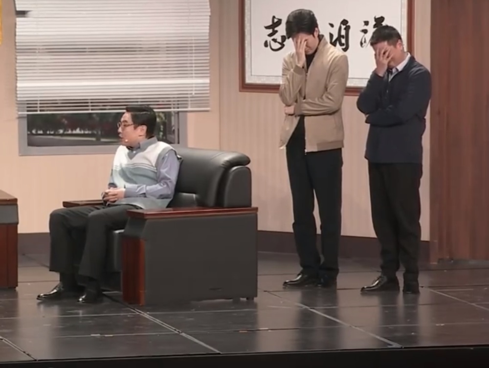 沈腾小品在春晚哪个时间？（春晚因为沈腾启动了应急预案）